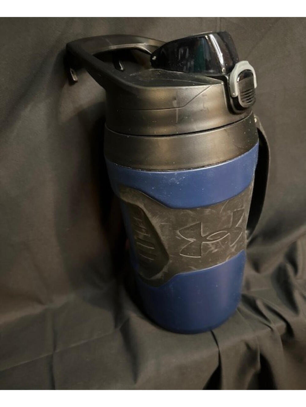 Under Armour 64 oz. Playmaker Jug